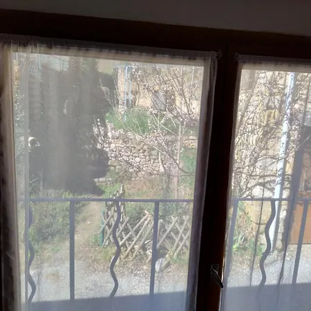 Dans La Vallee De L'asse Διαμέρισμα Mezel (Alpes-de-Haute-Provence)